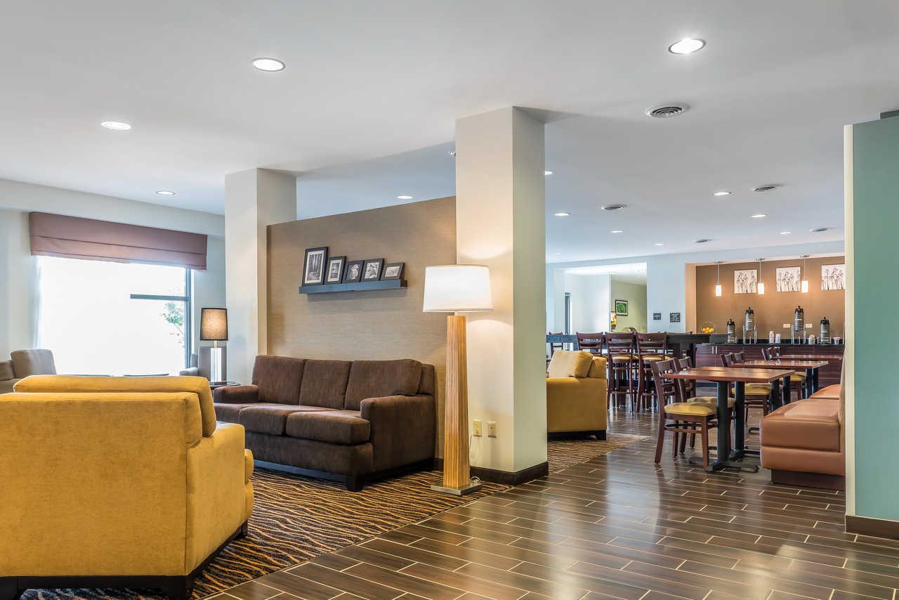 Quality Inn & Suites Frostburg-Cumberland Экстерьер фото